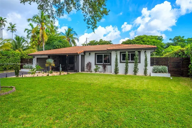 $895,000 | 475 Northwest 88th Terrace, El Portal, FL 33150