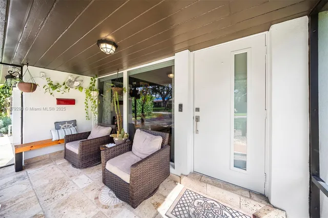 $895,000 | 475 Northwest 88th Terrace, El Portal, FL 33150