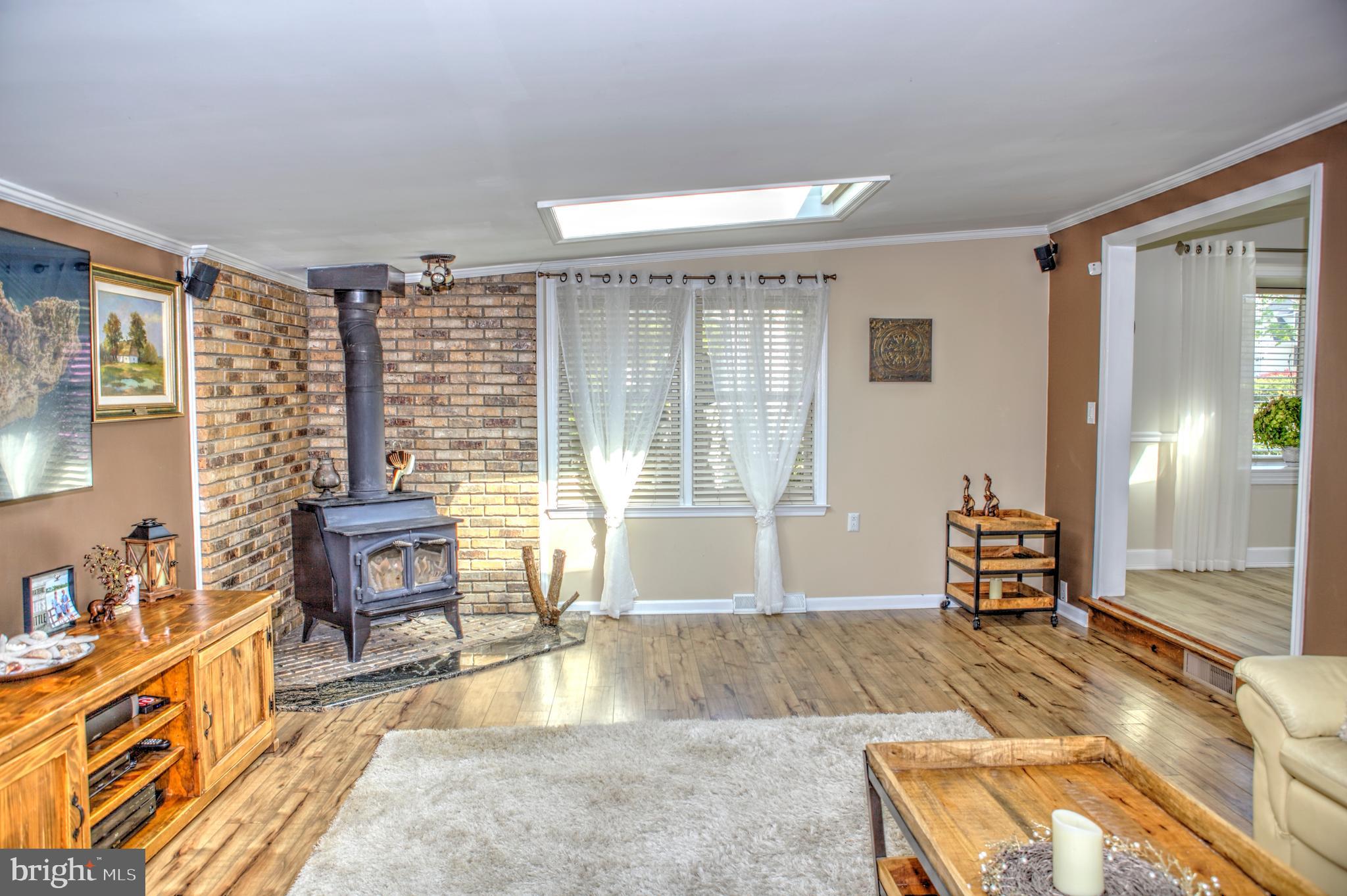 47 Ewingville Road Ewing, NJ 08638 - Photo 11 of 33