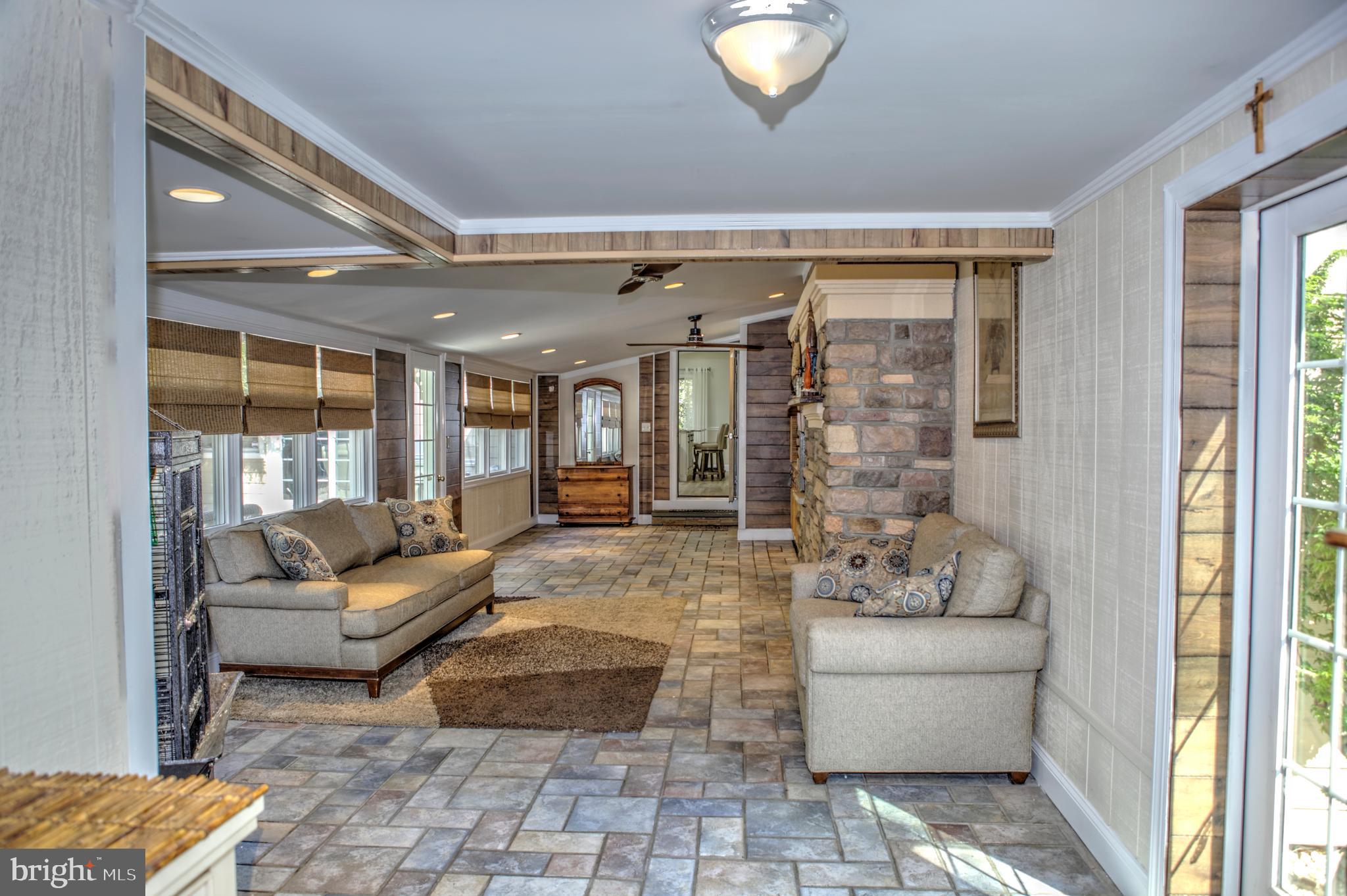 47 Ewingville Road Ewing, NJ 08638 - Photo 14 of 33