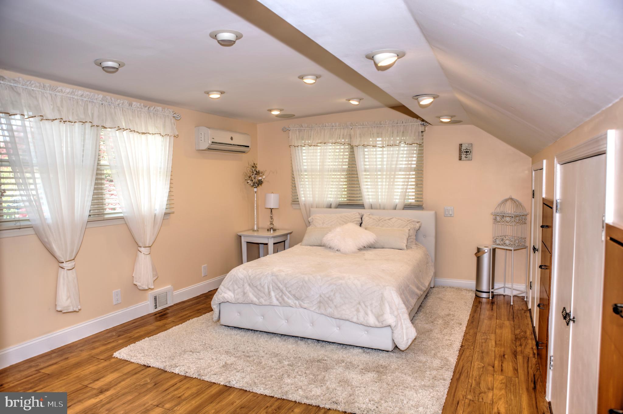 47 Ewingville Road Ewing, NJ 08638 - Photo 16 of 33