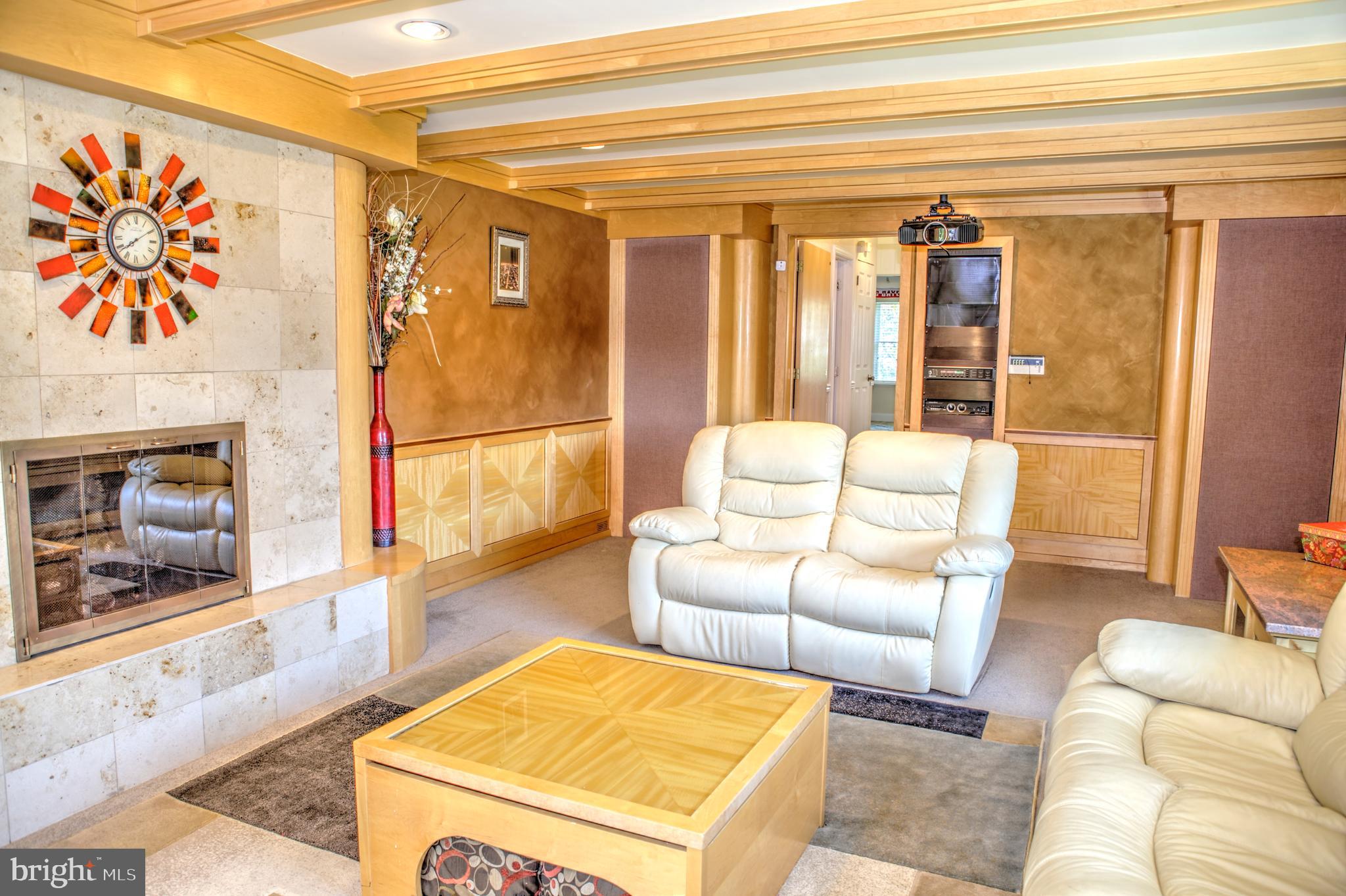 47 Ewingville Road Ewing, NJ 08638 - Photo 25 of 33