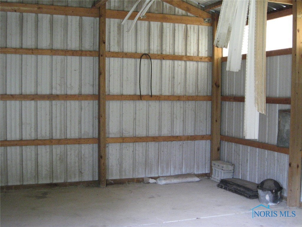 6746 Muir Road Pemberville, OH 43450 - Photo 7 of 20 Gallery Image 7