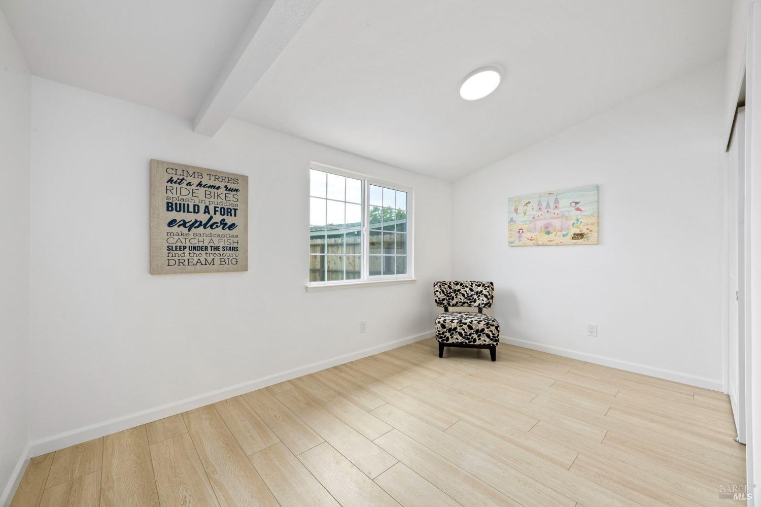 240 Rinaldo Drive Vallejo, CA 94589 - Photo 18 of 41 an empty room with a window