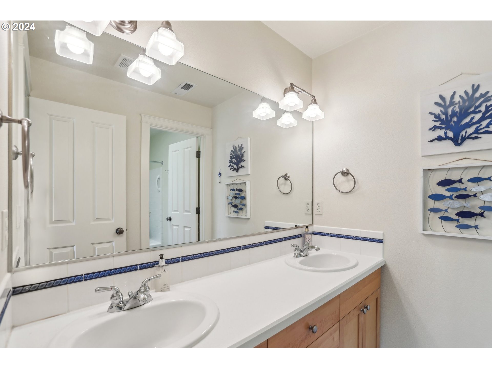 902 Southeast 197th Avenue Camas, WA 98607 - Photo 30 of 48 Gallery Image 30