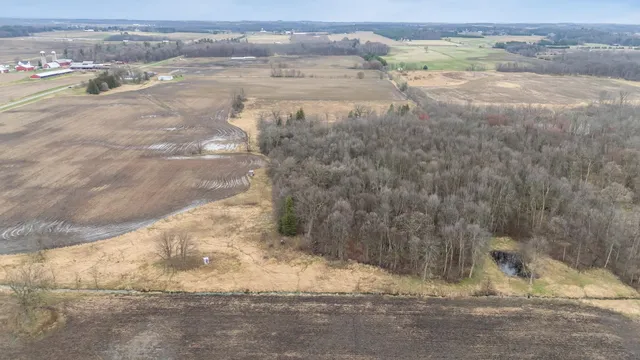 $1,200,000 | 9266 Town Line Road, Larsen, WI 54947