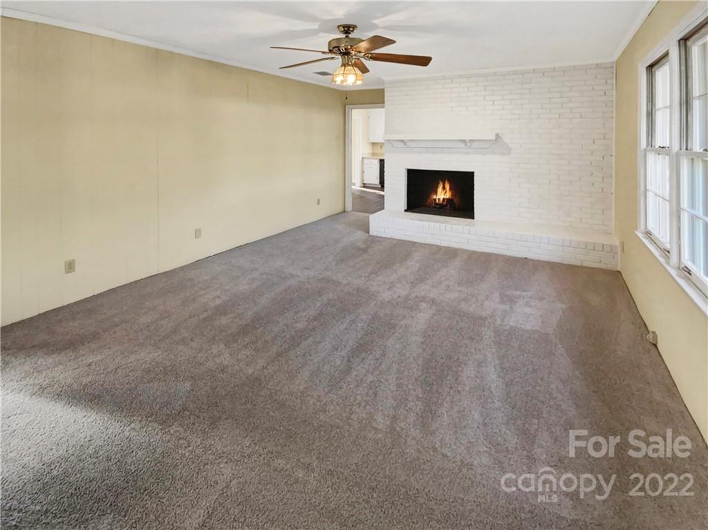 3209 Cross Winds Road Charlotte, NC 28227 - Photo 3 of 22 Gallery Image 3
