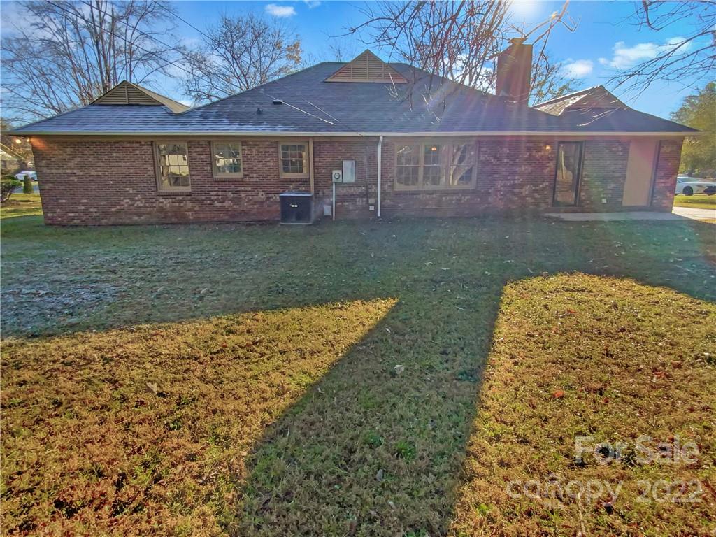 3209 Cross Winds Road Charlotte, NC 28227 - Photo 6 of 22 Gallery Image 6