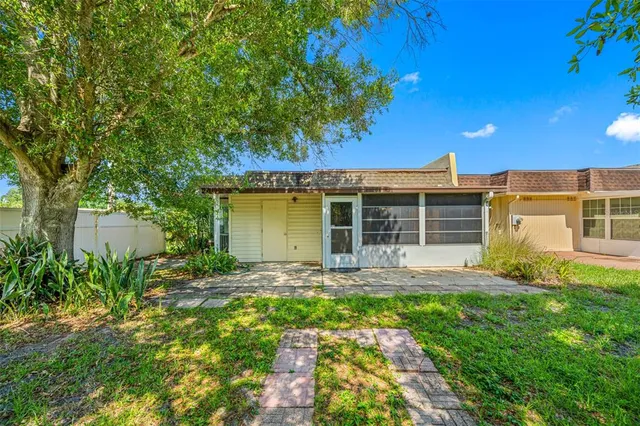 $297,500 | 9994 83rd Street North, Seminole, FL 33777