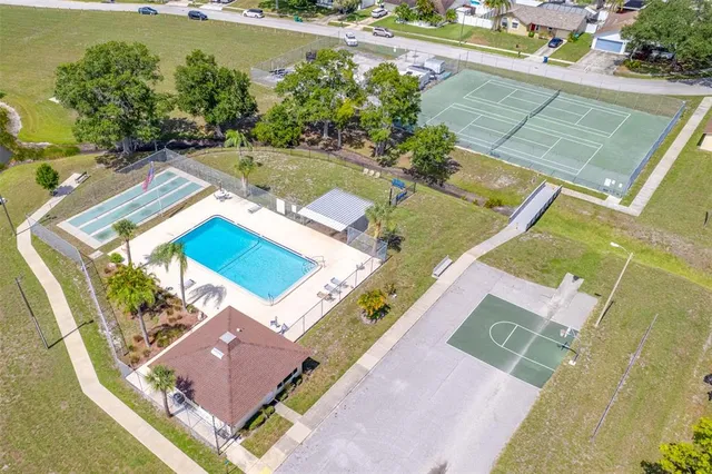 $297,500 | 9994 83rd Street North, Seminole, FL 33777