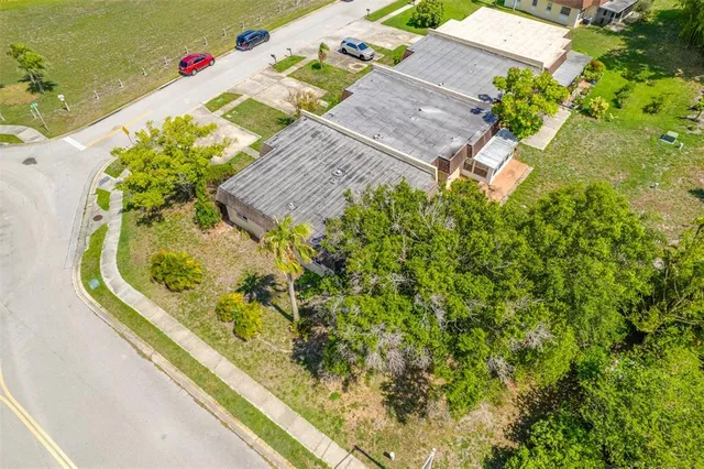 $297,500 | 9994 83rd Street North, Seminole, FL 33777