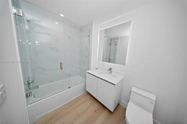 $14,500 | 700 Northeast 24th Street, Unit 2507, Miami, FL 33137