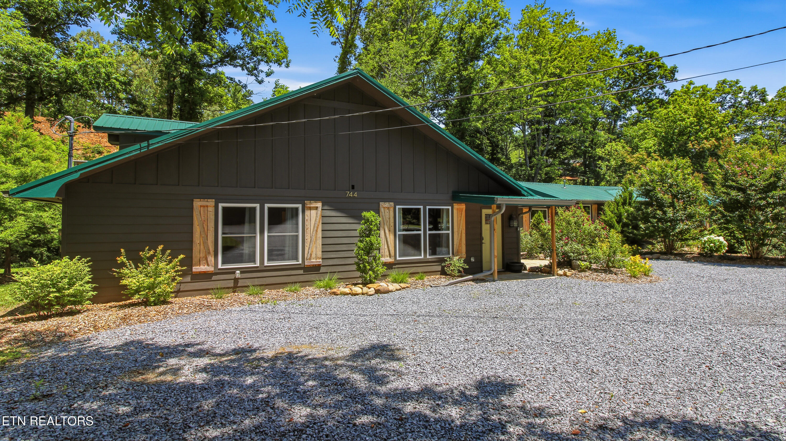 744 Powdermill Road Gatlinburg, TN 37738 - Photo 5 of 50 powdermill-5