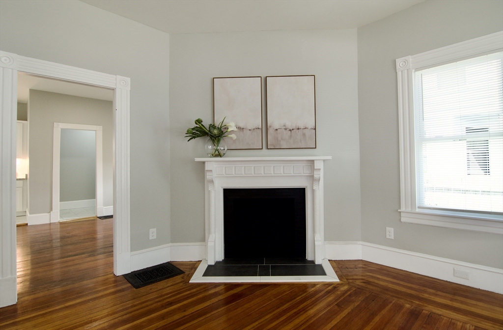 43 Princeton Street Springfield, MA 01109 - Photo 22 of 41