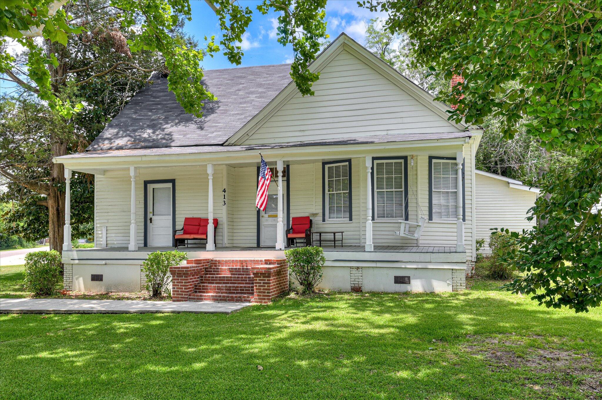 413 Jones Avenue Waynesboro, GA 30830 - Photo 1 of 58 01-101