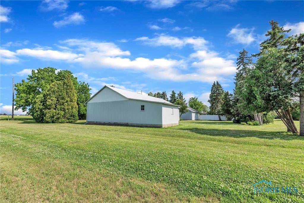 24921 Scheider Road Perrysburg, OH 43551 - Photo 37 of 44 Gallery Image 37