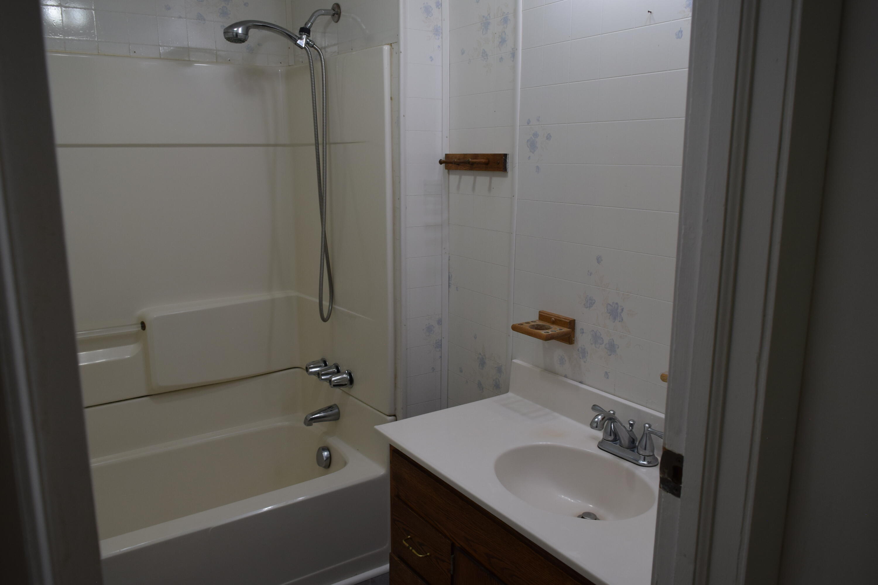 812 Conner Grove Road Southwest Willis, VA 24380 - Photo 24 of 87 DSC_0064