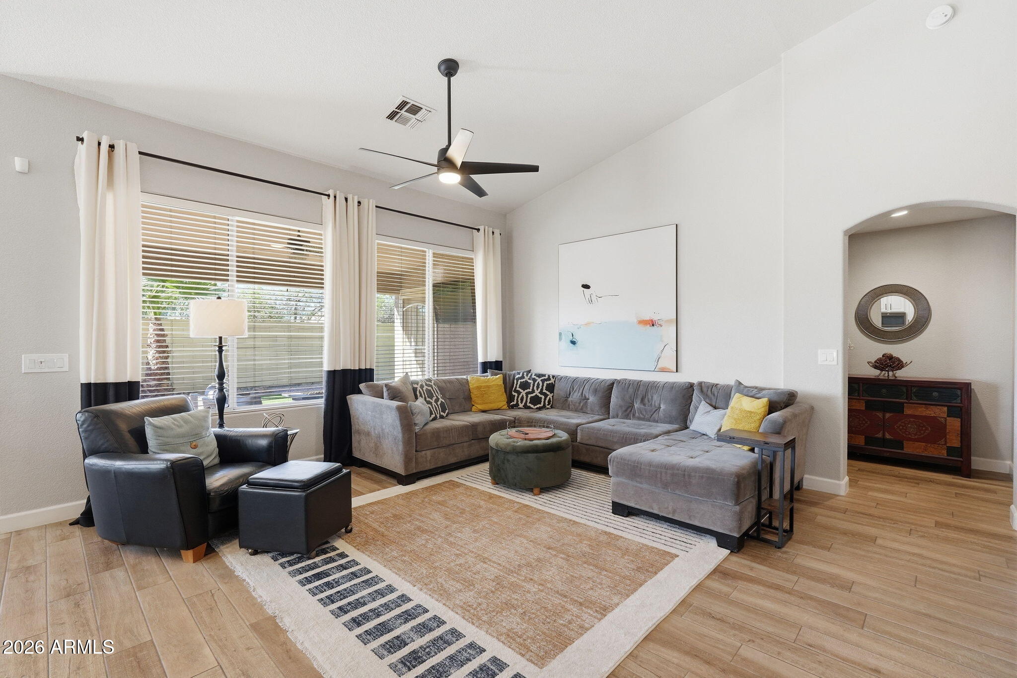 3271 East Santa Fe Lane Gilbert, AZ 85297 - Photo 7 of 39 GREAT ROOM