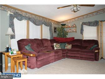 174 Point Airy Road Pilesgrove, NJ 08098 - Photo 12 of 20 Family Room