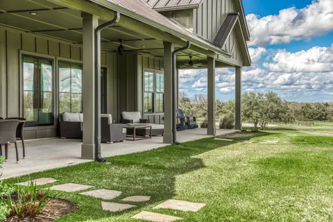 $1,795,000 | 114 Turney Trace, Round Top, TX 78954