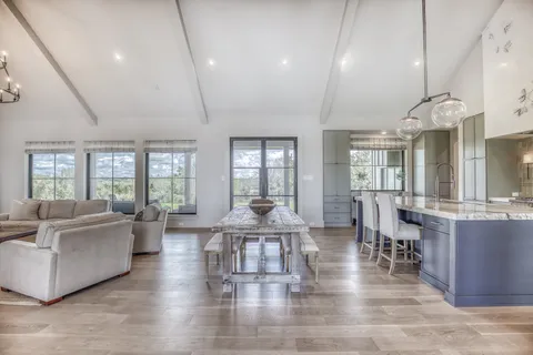 $1,795,000 | 114 Turney Trace, Round Top, TX 78954