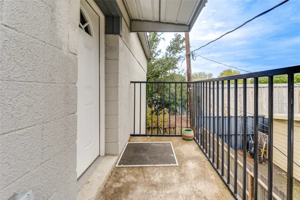 a view of outdoor space