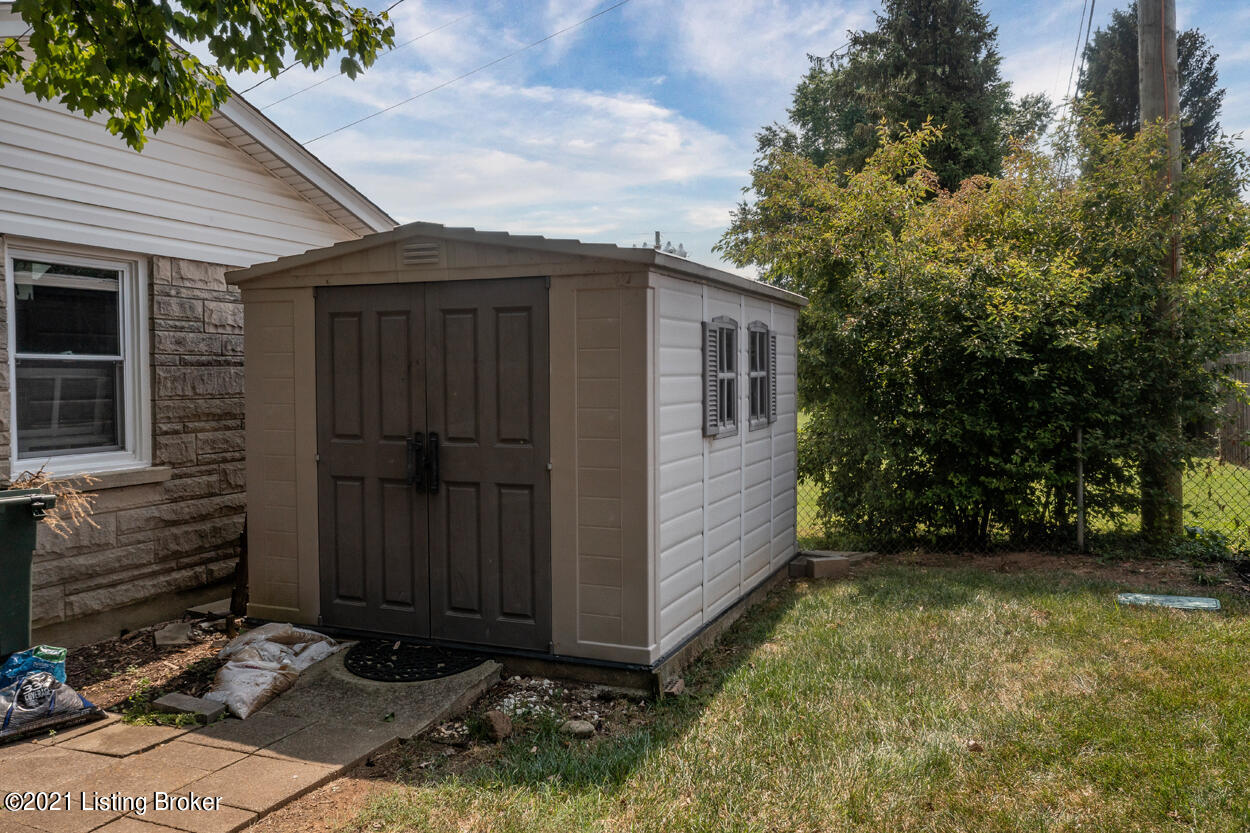 7203 Woolrich Road Louisville, KY 40222 - Photo 48 of 49 Additional Storage