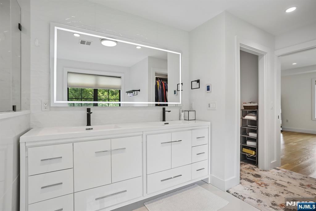 7 New Street Cresskill, NJ 07626 - Photo 30 of 48