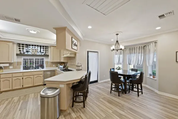 $575,000 | 3287 McKelvy Avenue, Clovis, CA 93611