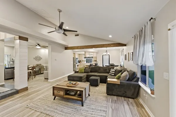 $575,000 | 3287 McKelvy Avenue, Clovis, CA 93611