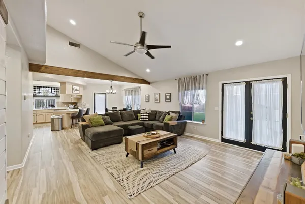 $575,000 | 3287 McKelvy Avenue, Clovis, CA 93611