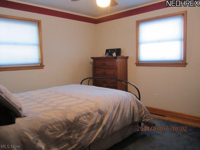 2405 Reeves Road Northeast Warren, OH 44483 - Photo 14 of 21 Gallery Image 14