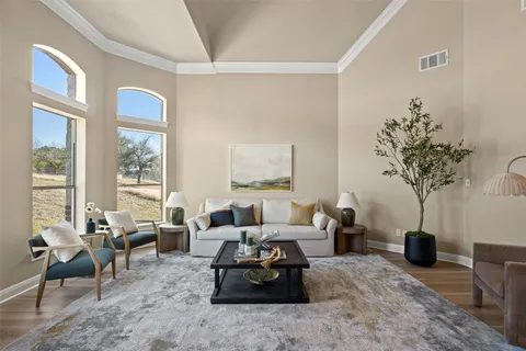 $1,445,000 | 2702 Lakehurst Road, Spicewood, TX 78669