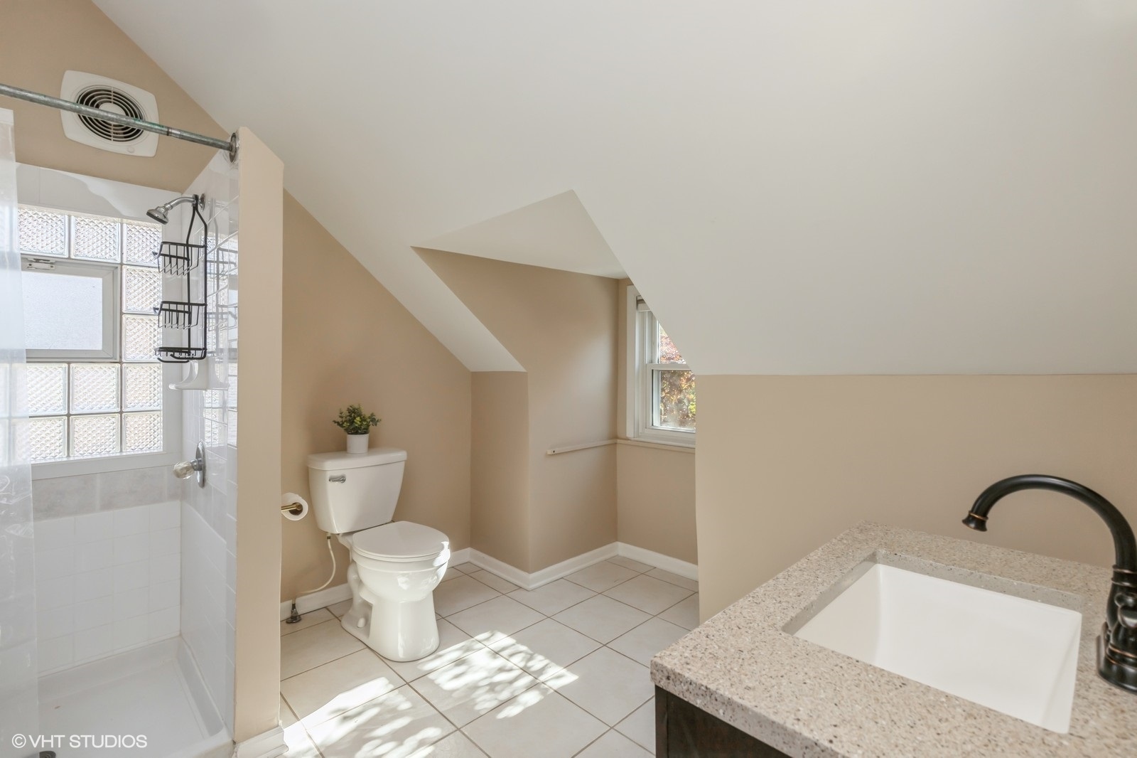 308 Briar Road Island Lake, IL 60042 - Photo 15 of 29 Gallery Image 15