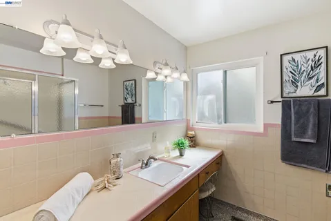 $899,000 | 2724 Benedict Drive, San Leandro, CA 94577