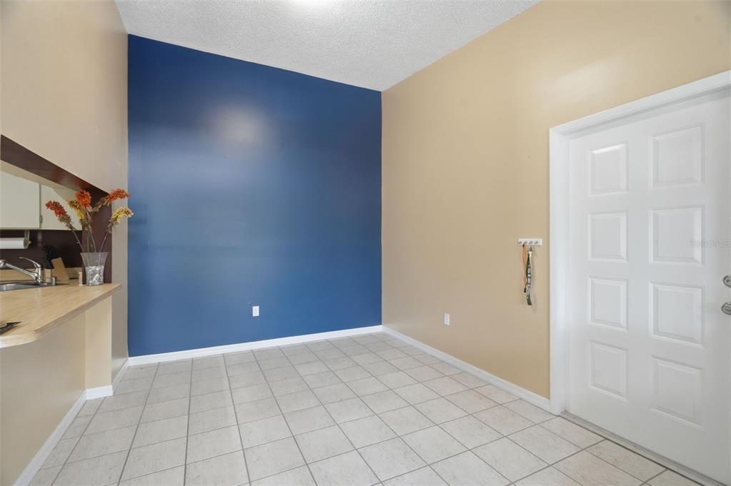 1182 Pine Ridge Circle West, Unit A3 Tarpon Springs, FL 34688 - Photo 8 of 37