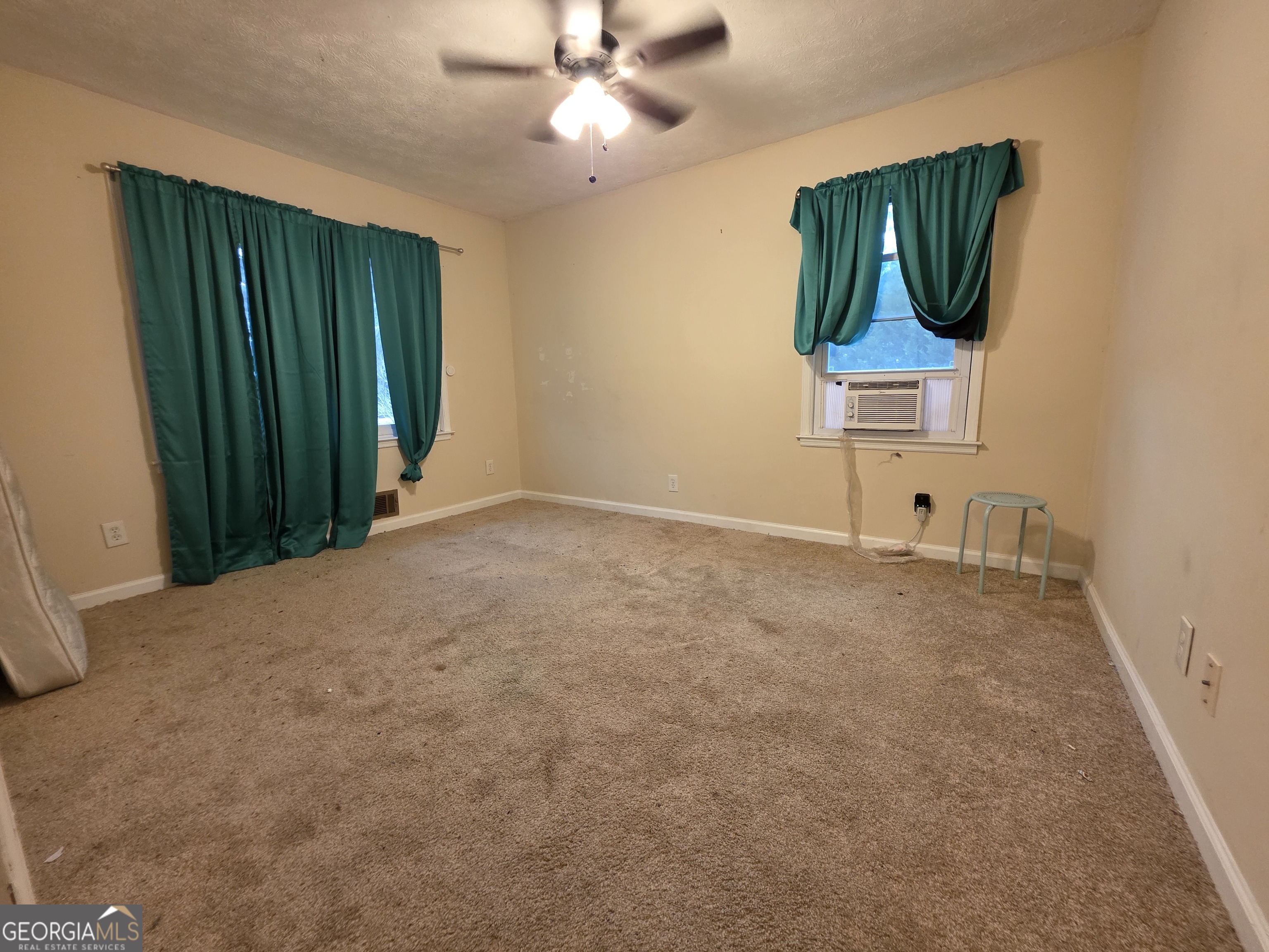 407 Earl North Road Newnan, GA 30263 - Photo 18 of 27