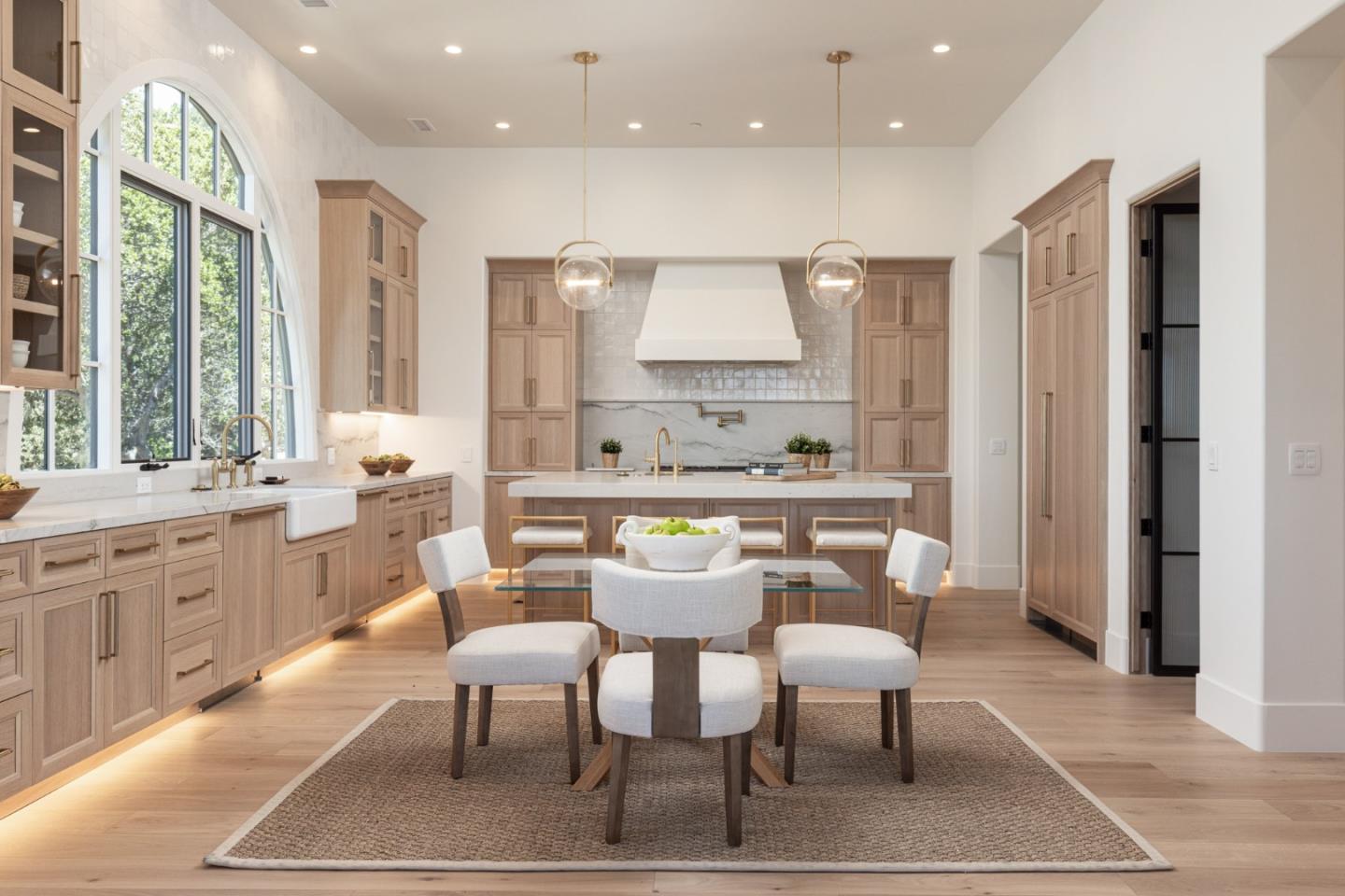 8220 Manjares Road Monterey, CA 93940 - Photo 11 of 44 Gallery Image 11