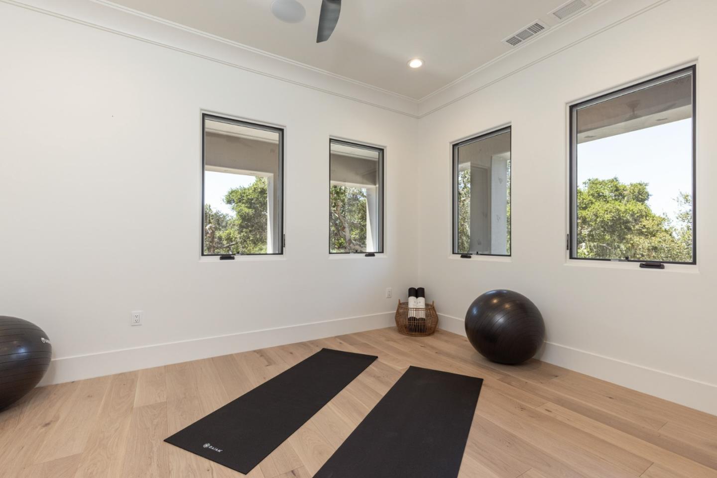 8220 Manjares Road Monterey, CA 93940 - Photo 27 of 44 Gallery Image 27