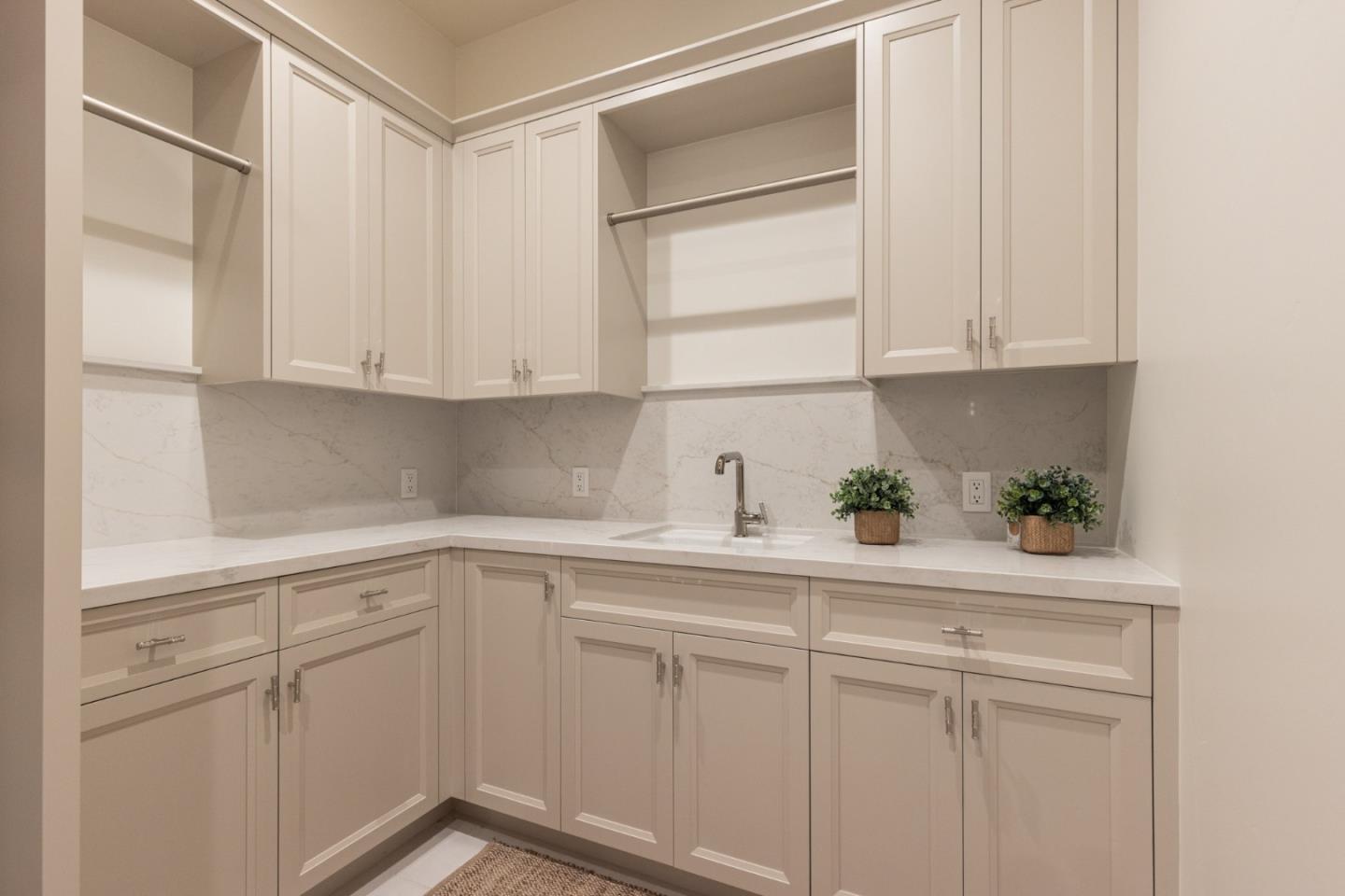 8220 Manjares Road Monterey, CA 93940 - Photo 36 of 44 Gallery Image 36