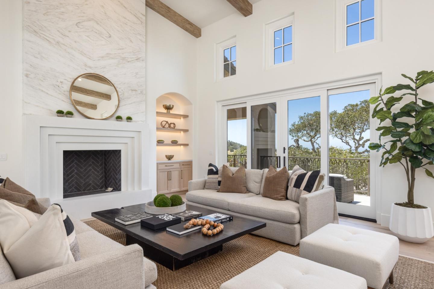 8220 Manjares Road Monterey, CA 93940 - Photo 5 of 44 Gallery Image 5
