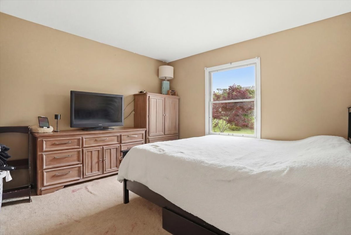 415 Garfield Road Ingleside, IL 60041 - Photo 14 of 28