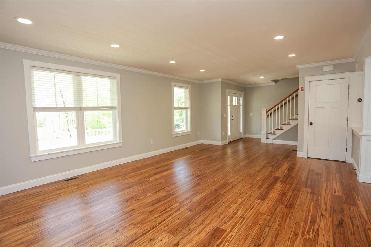 33 Pulpit Road, Unit 1638118 Bedford, NH 03110 - Photo 12 of 34 Gallery Image 12