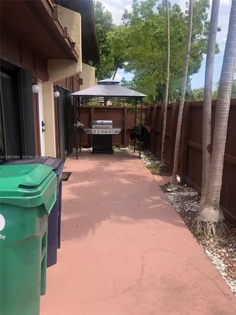 $3,100 | 7114 Southwest 114th Place, Unit A, Miami, FL 33173