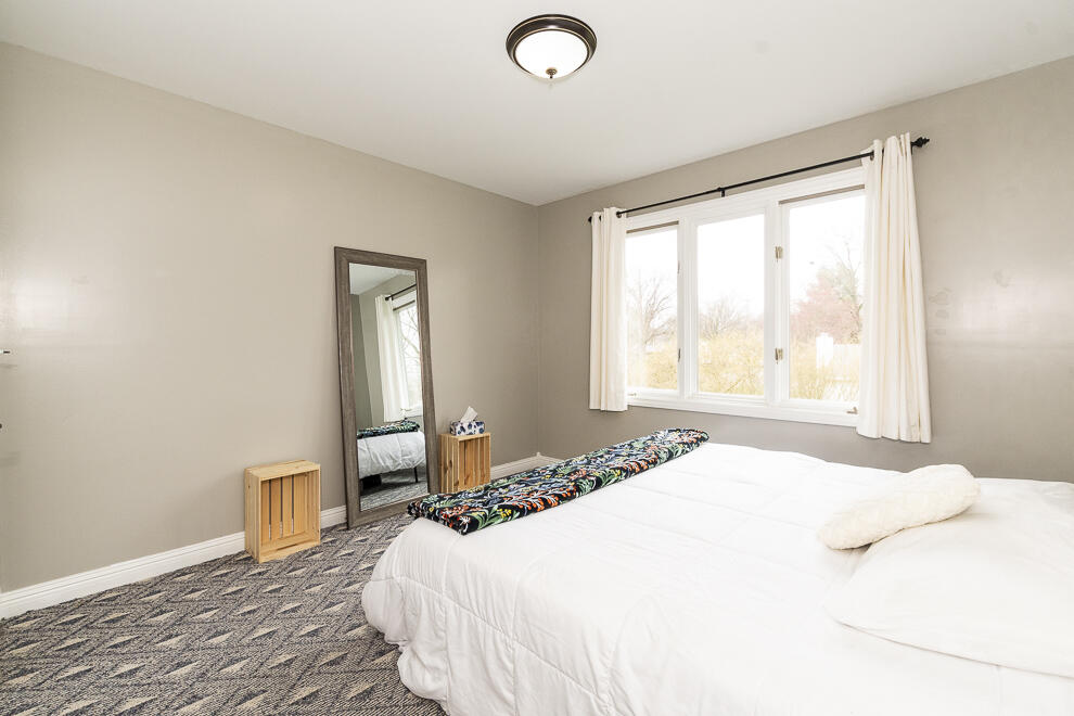 908 Stafford Road Kalamazoo, MI 49006 - Photo 26 of 46 RN5_7136