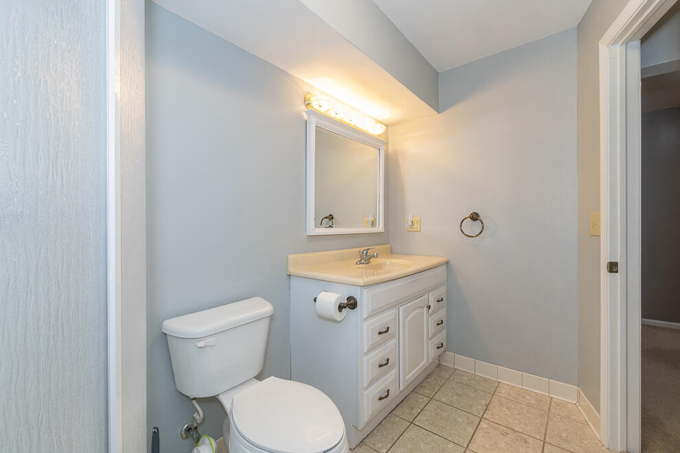908 Stafford Road Kalamazoo, MI 49006 - Photo 39 of 46 RN5_7151