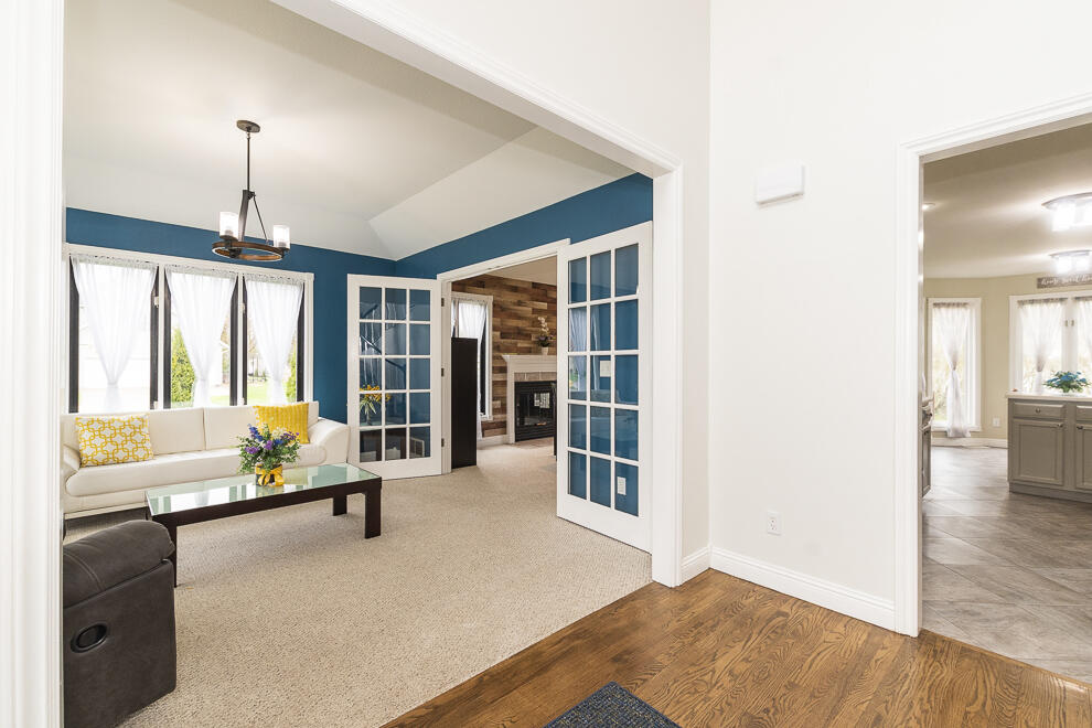 908 Stafford Road Kalamazoo, MI 49006 - Photo 4 of 46 RN5_7114