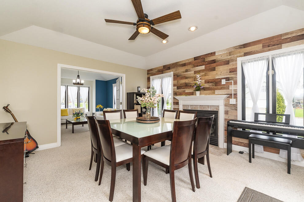 908 Stafford Road Kalamazoo, MI 49006 - Photo 9 of 46 RN5_7118