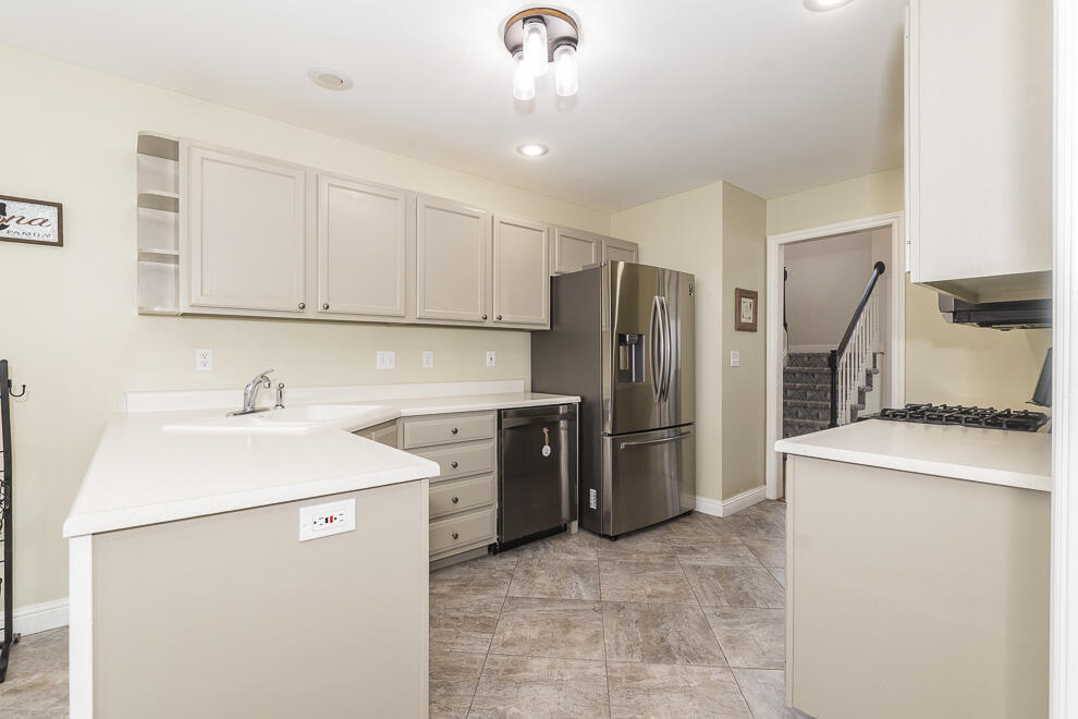 908 Stafford Road Kalamazoo, MI 49006 - Photo 10 of 46 RN5_7120