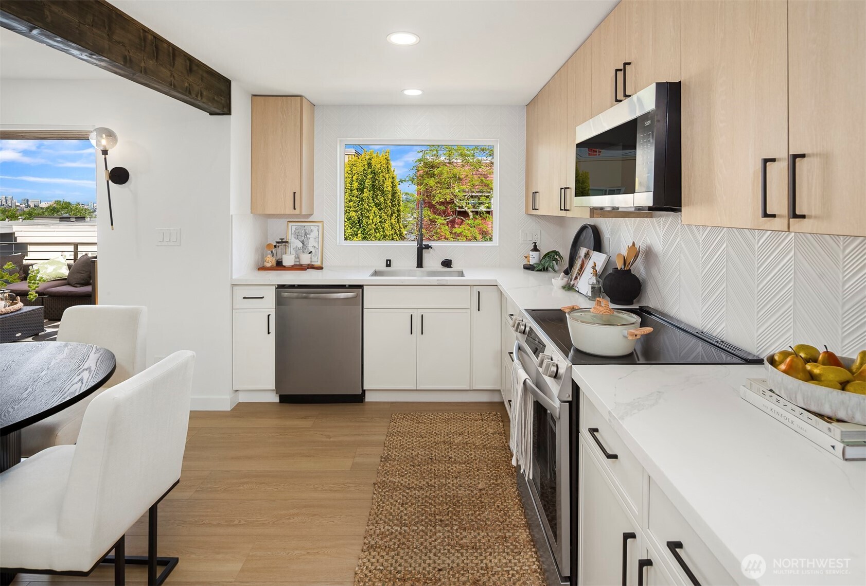 3306 35th Avenue Southwest Seattle, WA 98126 - Photo 11 of 35 Gallery Image 11
